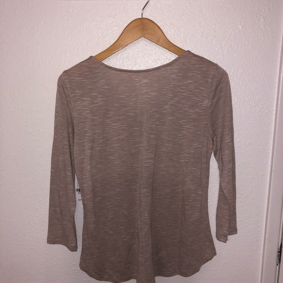 New York & Company Blouse - Picture 2 of 4